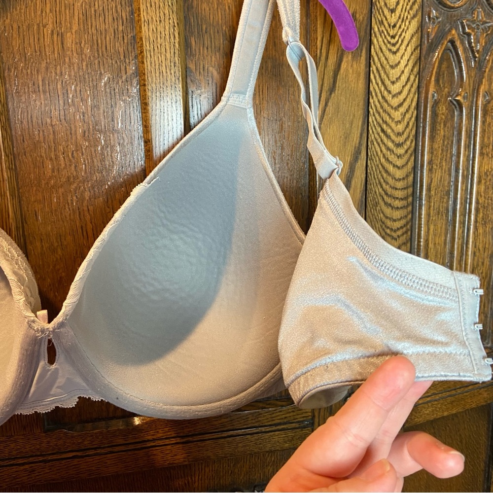 Lightly Lined Full Coverage Cacique 44 C - image 7